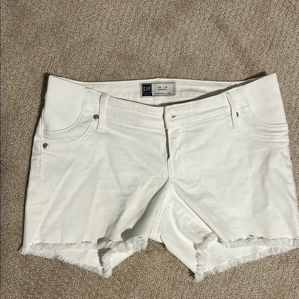GAP Women's Classic Maternity White Jean Shorts